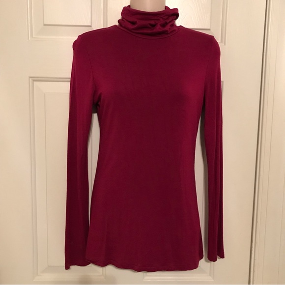 Lightweight deep fuchsia long sleeve turtleneck tee - Picture 1 of 1